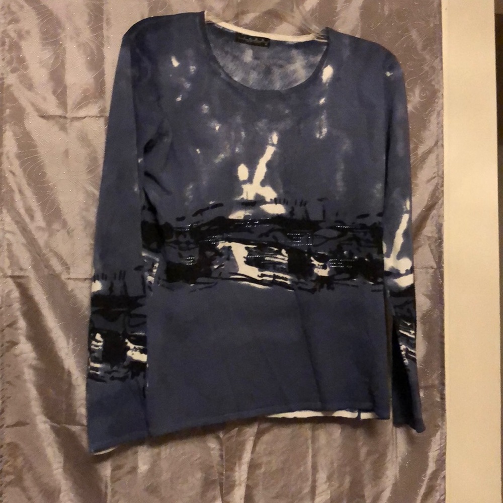 Blue Sweater with rhinestone